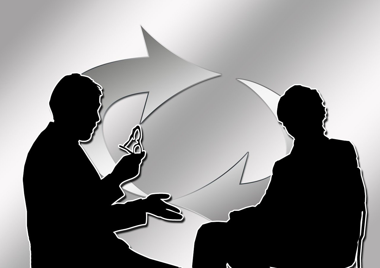戴头盔最新规定及其社会影响分析