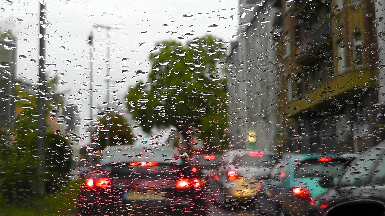 通化暴雨预警更新，应对暴雨威胁，保障城市安全措施启动