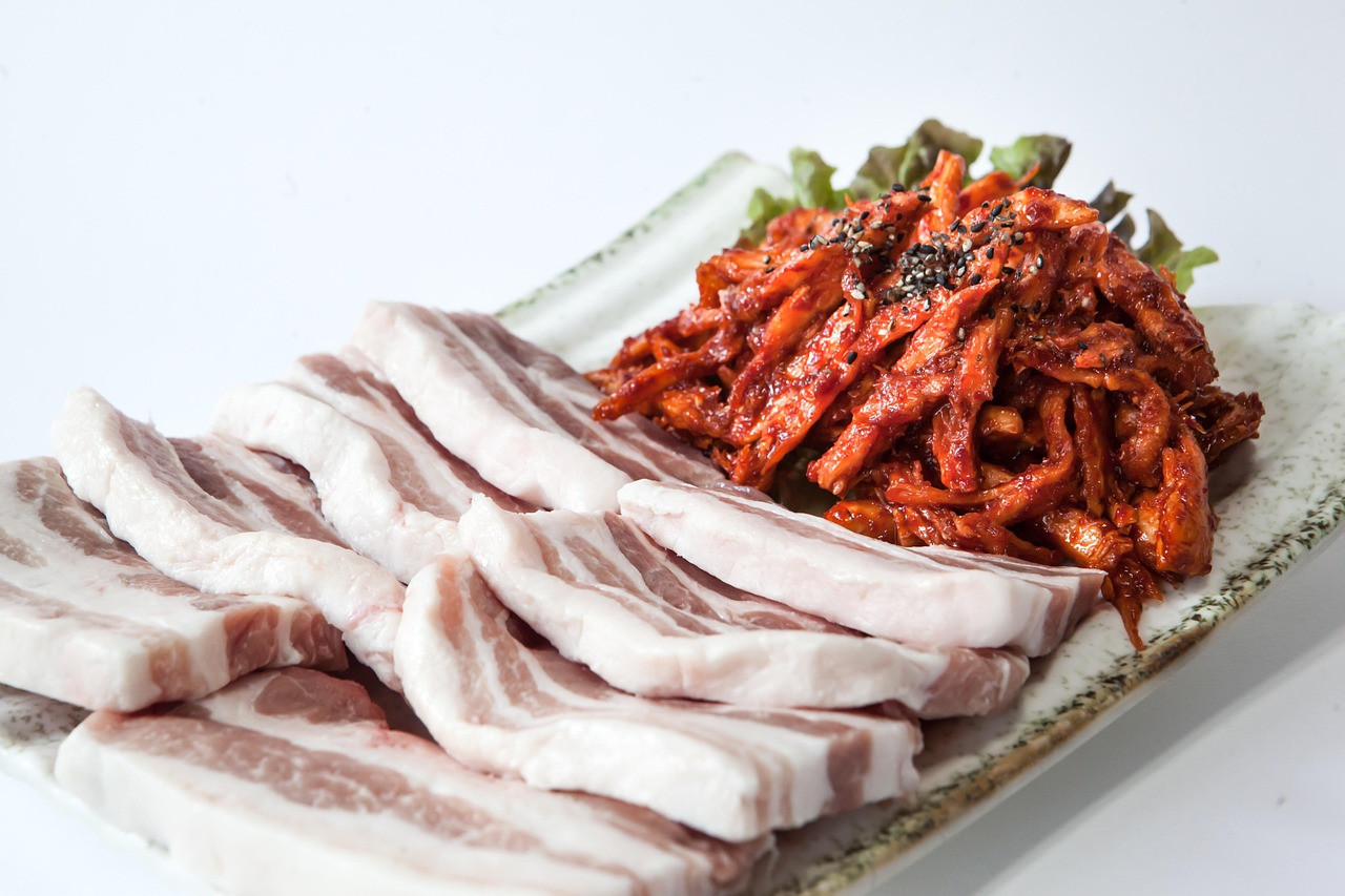 韩三干美食风潮，探寻背后的文化魅力