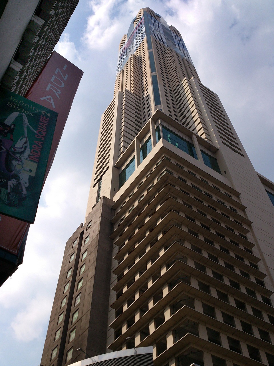 市最新楼盘，现代都市生活新篇章的启航地