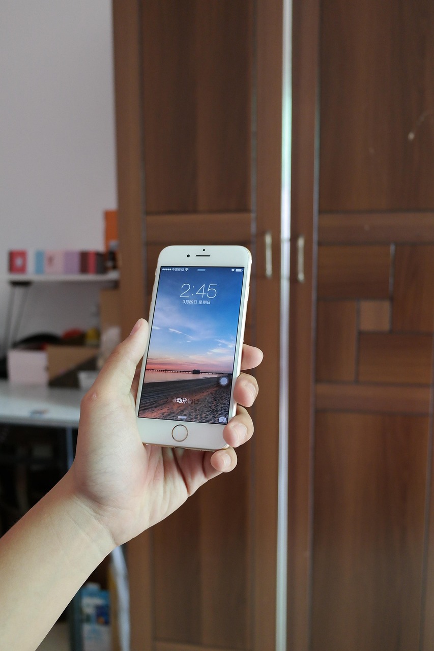 iPhone最新款曝光，科技与设计的完美结合