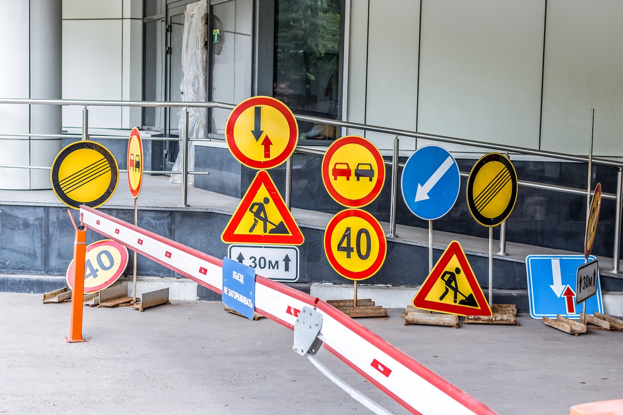 机动车最新标志，引领道路安全创新的标识
